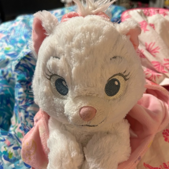 Disney Marie plush Toy with hood - Picture 3 of 5